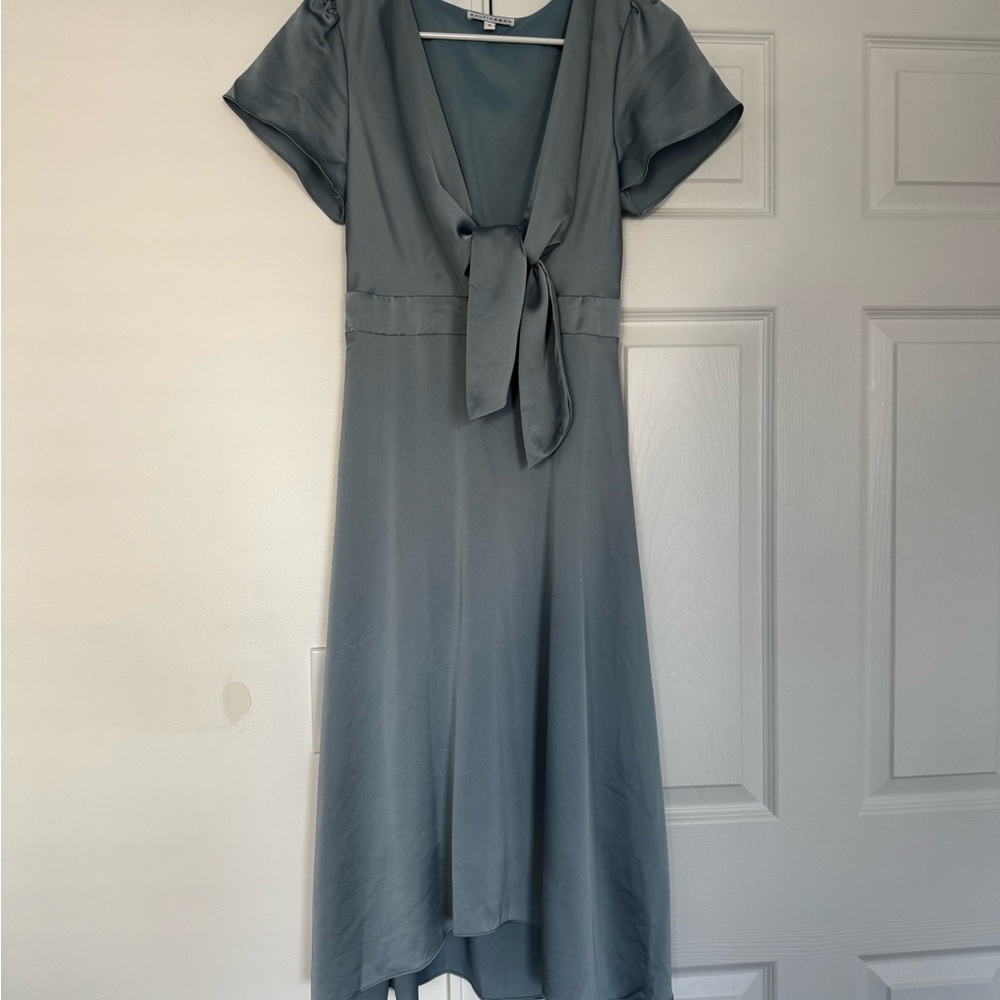 Elegant Gray Women's Dress